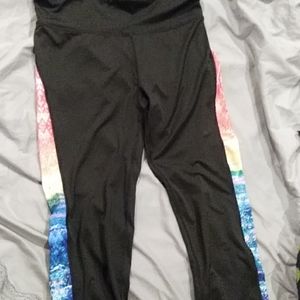 Live love dream spandex capris